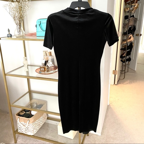 ZARA black velvet midi dress - Picture 4 of 4